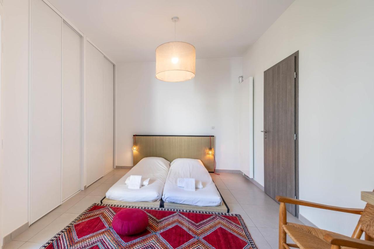 Charming Apartment With Balcony And Parking Near The Center Of Annecy Luaran gambar